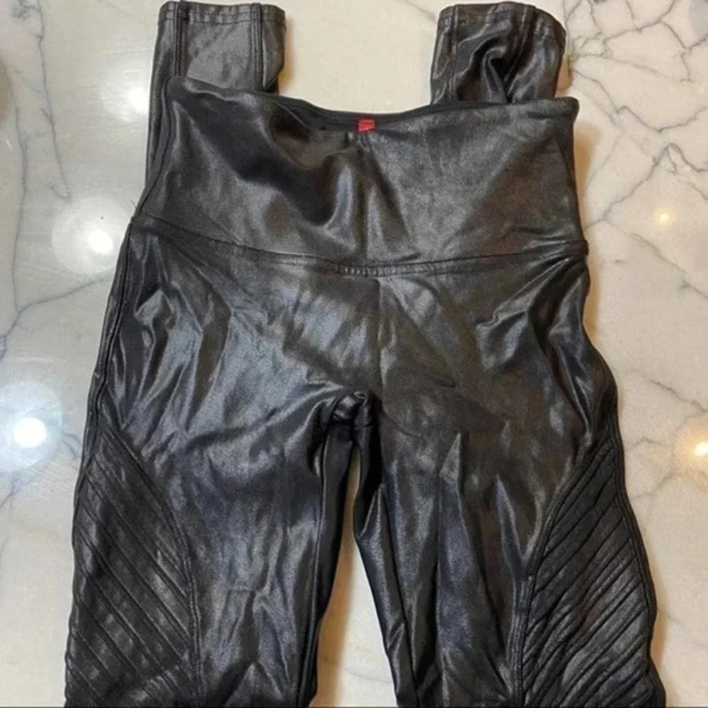 Spanx Moto Faux Leather Leggings Size Small B797 - Picture 5 of 8